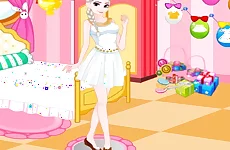Elsa dress-up