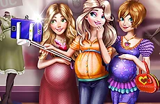 Princesses Pregnant Selfie