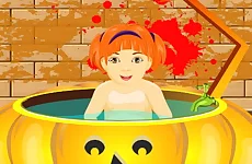 Little Baby Halloween Bathing